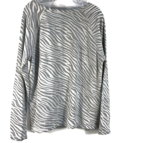 Banana Republic Sweater Zebra Print Grey White Size Large - Picture 2 of 6